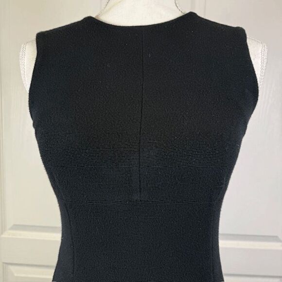 MM LaFleur The Katie Dress Sleeveless Tailored Sheath Back Zip Black Size 0 - Picture 3 of 11
